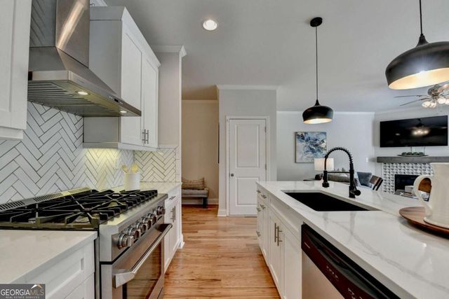 5510 Bright Cross Way, Suwanee, GA 30024