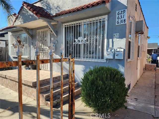 629 GAGE Avenue, Los Angeles, CA 90044