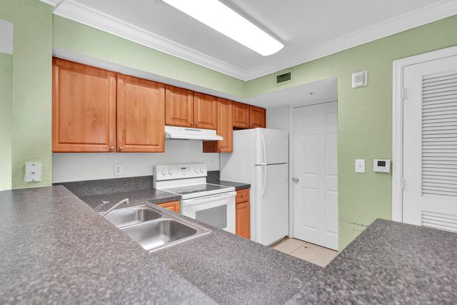 15075 Michelangelo Boulevard 103, Delray Beach, FL 33446