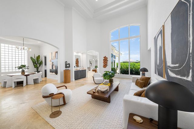 16032 Bristol Isle Way, Delray Beach, FL 33446