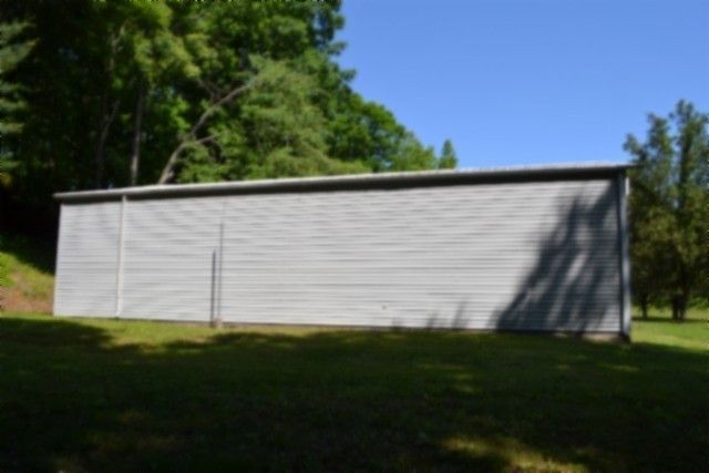 318 Rock Springs Rd, Celina, TN 38551
