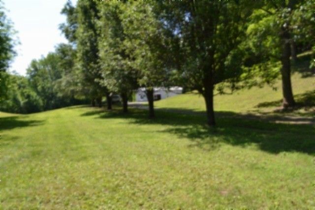 318 Rock Springs Rd, Celina, TN 38551