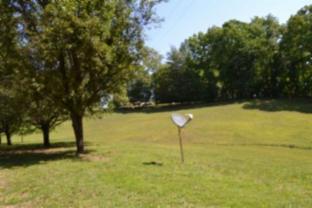 318 Rock Springs Rd, Celina, TN 38551