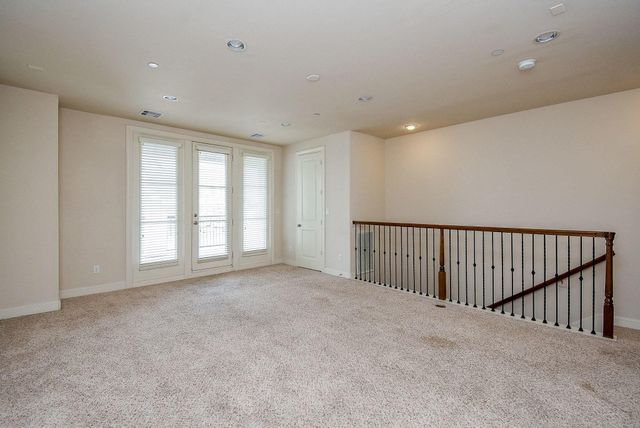 1027 Saint Charles Street, Houston, TX 77003