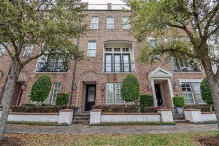 1027 Saint Charles Street, Houston, TX 77003