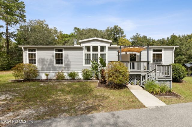112 SILVER BEACH Boulevard, Pomona Park, FL 32181