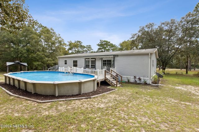 112 SILVER BEACH Boulevard, Pomona Park, FL 32181