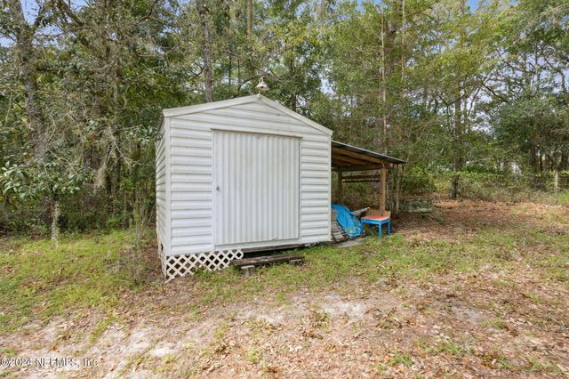112 SILVER BEACH Boulevard, Pomona Park, FL 32181