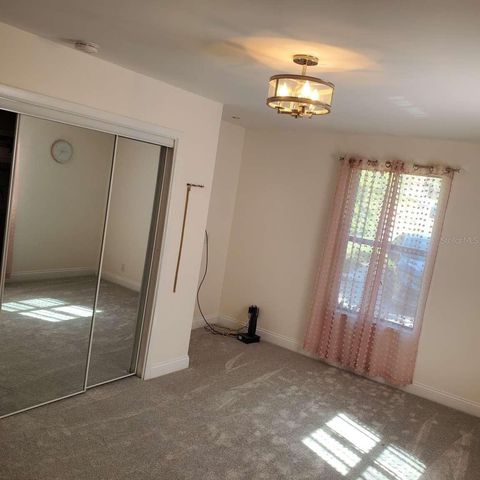 5017 E 127TH AVENUE, Temple Terrace, FL 33617