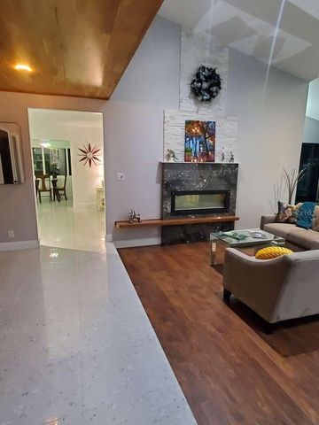 5017 E 127TH AVENUE, Temple Terrace, FL 33617