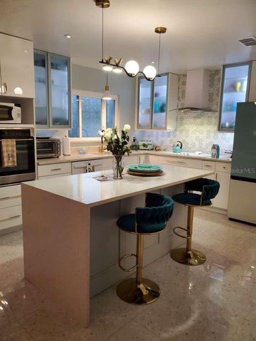 5017 E 127TH AVENUE, Temple Terrace, FL 33617