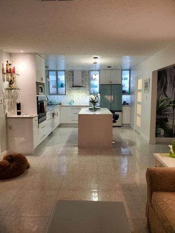 5017 E 127TH AVENUE, Temple Terrace, FL 33617