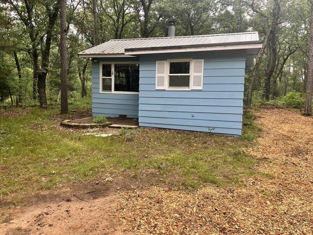 732 W 15th Drive, Nekoosa, WI 54457