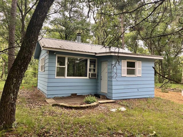 732 W 15th Drive, Nekoosa, WI 54457