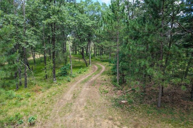 732 W 15th Drive, Nekoosa, WI 54457