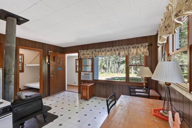 732 W 15th Drive, Nekoosa, WI 54457