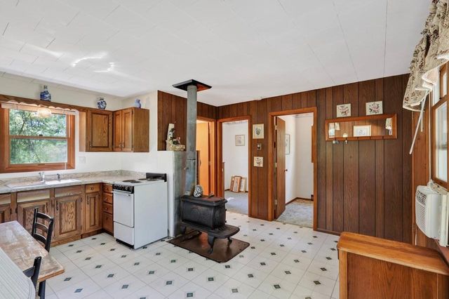 732 W 15th Drive, Nekoosa, WI 54457