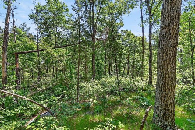 732 W 15th Drive, Nekoosa, WI 54457