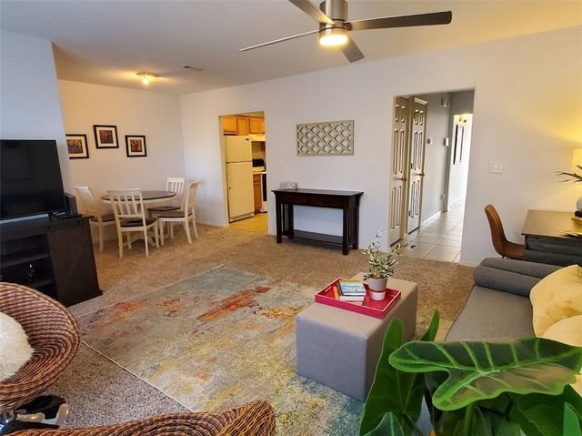 4102 SW Chapelstone Avenue 3, Bentonville, AR 72712