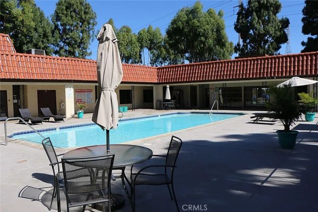 3595 Santa Fe 19, Long Beach, CA 90810