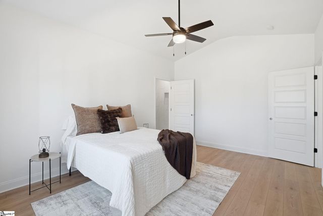 26 Carriage Drive, Greenville, SC 29609