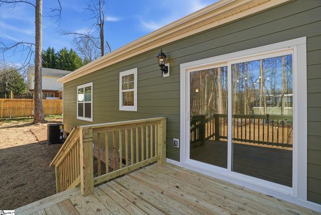 26 Carriage Drive, Greenville, SC 29609