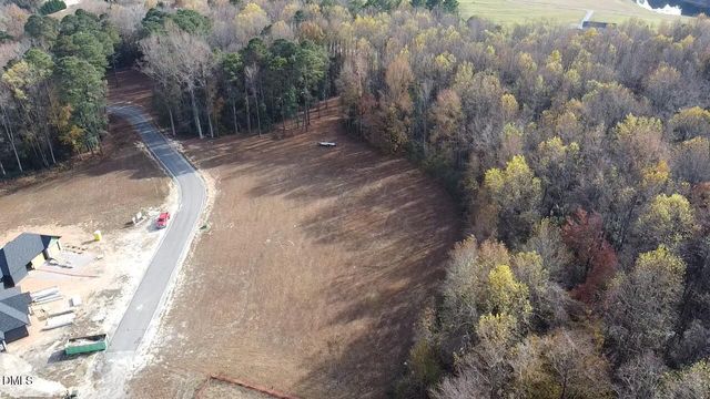 320 Lakewood Road, Four Oaks, NC 27524