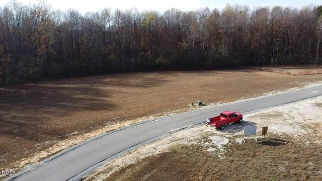 320 Lakewood Road, Four Oaks, NC 27524