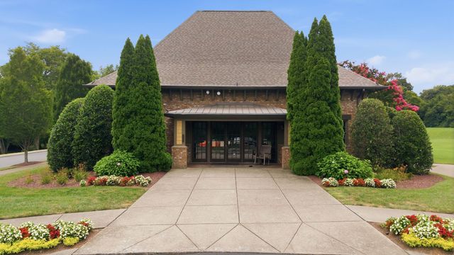 3391 Vinemont Drive, Thompsons Station, TN 37179