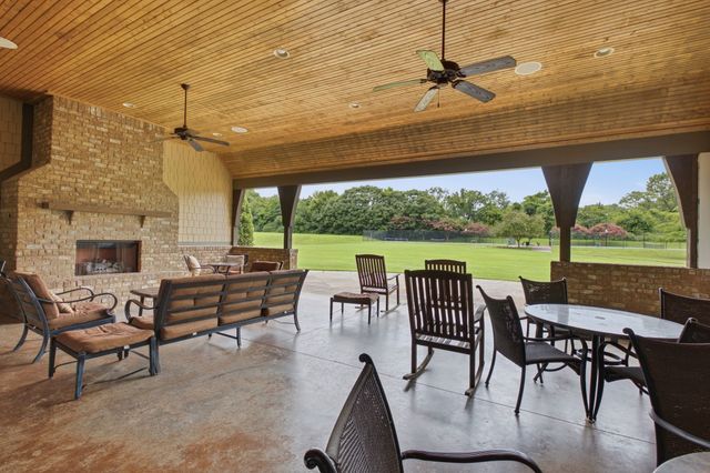 3391 Vinemont Drive, Thompsons Station, TN 37179