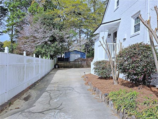 322 Circle Drive, Fayetteville, NC 28305