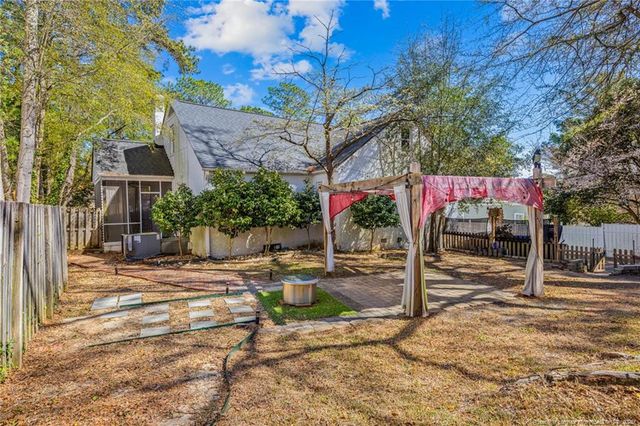 322 Circle Drive, Fayetteville, NC 28305