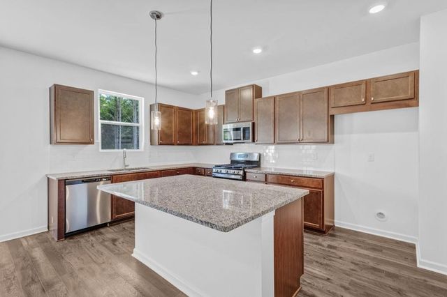 4039 Alderstone Drive, Flowery Branch, GA 30542