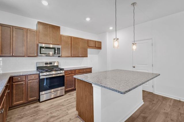 4039 Alderstone Drive, Flowery Branch, GA 30542