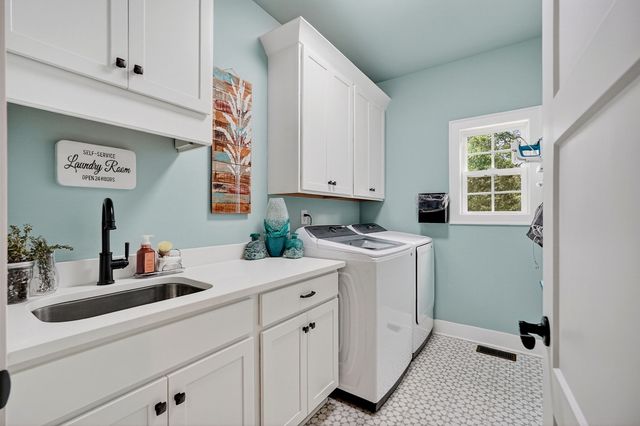 4358 Vervilla Rd, Morrison, TN 37357