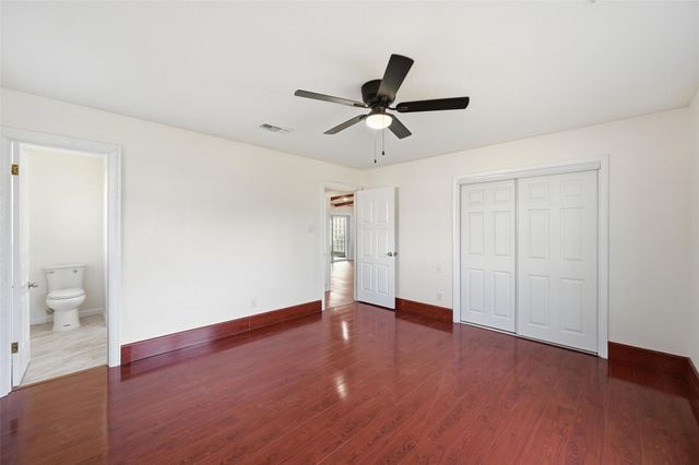 3301 Peachtree Lane, Pantego, TX 76013
