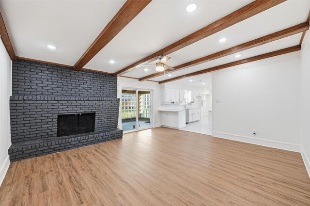 3301 Peachtree Lane, Pantego, TX 76013