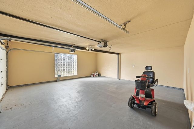 3301 Peachtree Lane, Pantego, TX 76013