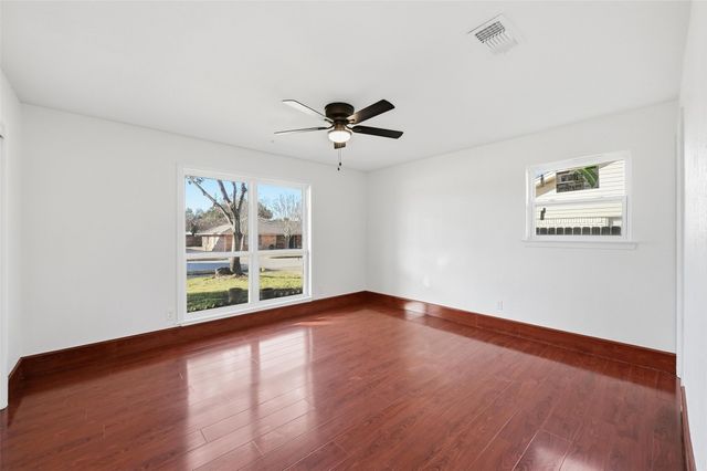 3301 Peachtree Lane, Pantego, TX 76013