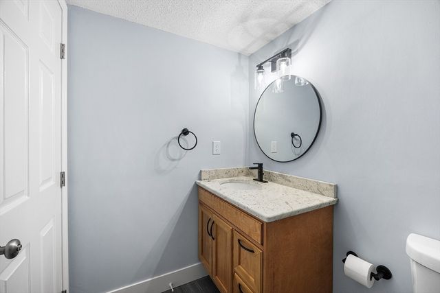 28 Margin St A, Lynn, MA 01905