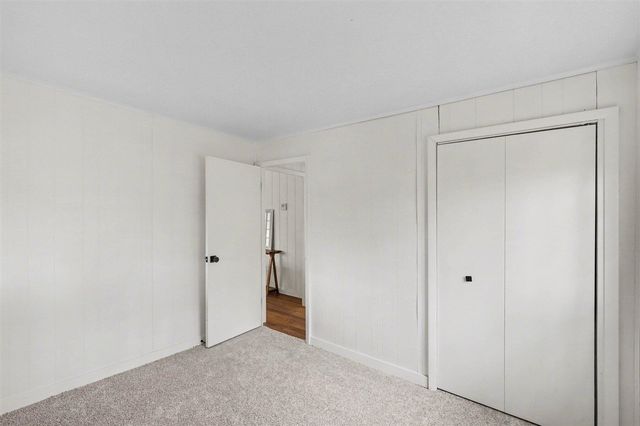 8324 Je Ne Be Drive, Rockford, MI 49341