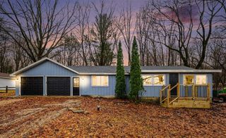 8324 Je Ne Be Drive, Rockford, MI 49341