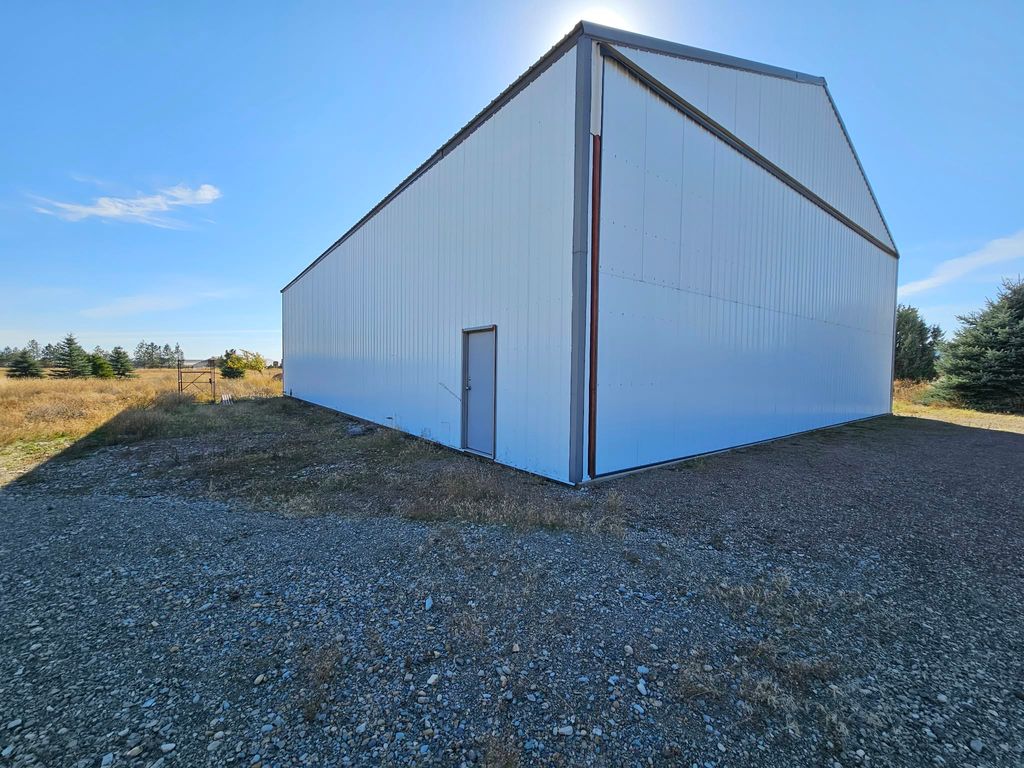 4021 Farm To Market Road, Kalispell, MT 59901 photo 2