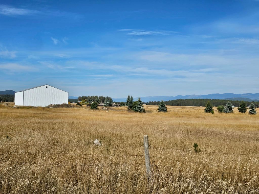 4021 Farm To Market Road, Kalispell, MT 59901 photo 3