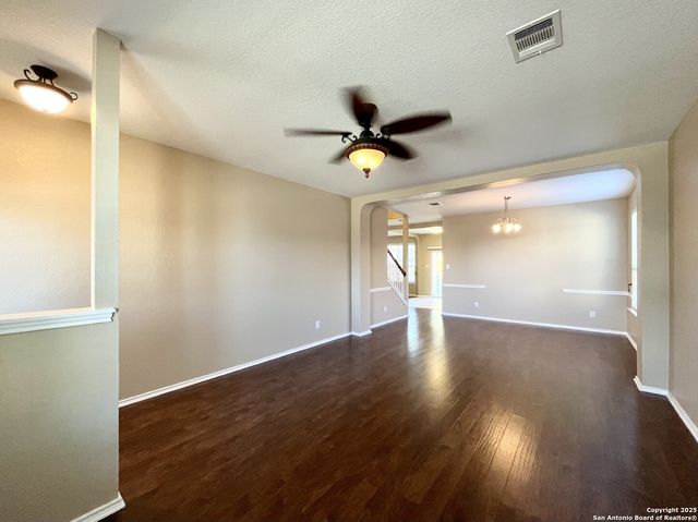 6811 Karnes Leaf, San Antonio, TX 78253