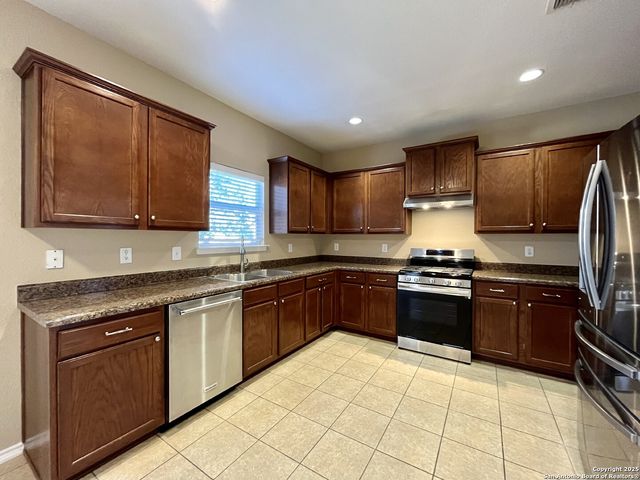 6811 Karnes Leaf, San Antonio, TX 78253