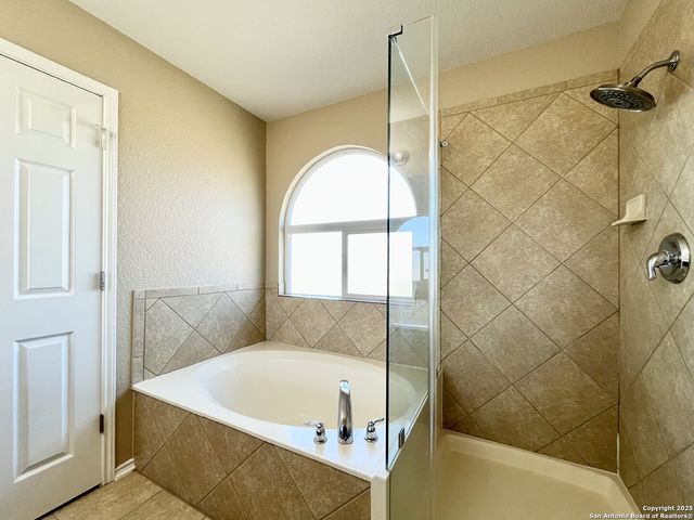 6811 Karnes Leaf, San Antonio, TX 78253