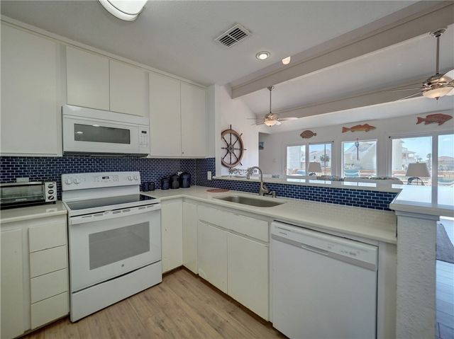 6877 State Highway 361 43, Port Aransas, TX 78373