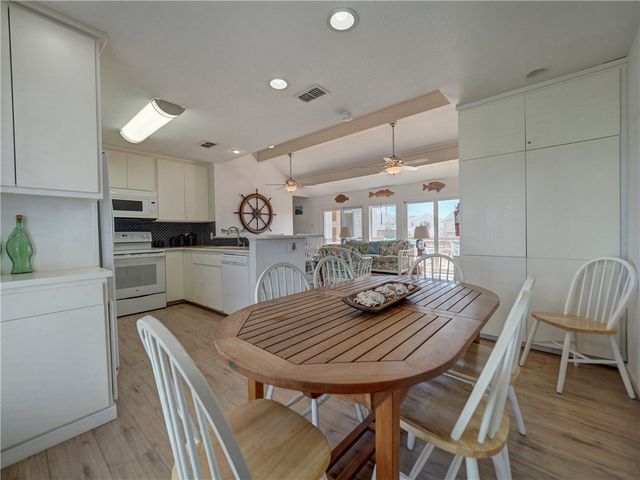 6877 State Highway 361 43, Port Aransas, TX 78373