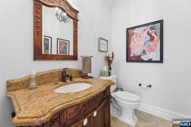 50 Hemlock Drive, Paramus, NJ 07652